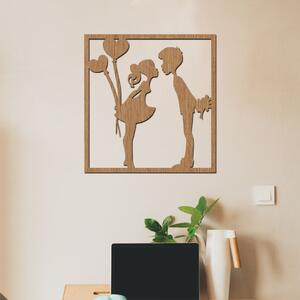 Dřevo života | Dřevěná dekorace PRVNÍ POLIBEK | Rozměry (cm): 60x60 | Barva: Borovice - limitovaná edice
