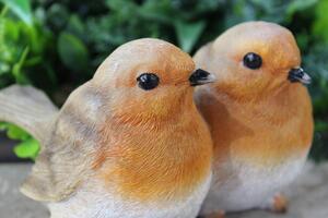 Oranžově hnědé dekorační ptáčci párek 8cm