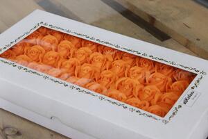 Oranžové tmavé mýdlové růže 50ks 6cm