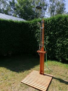 Dřevěná zahradní sprcha CDR s ruční sprchou