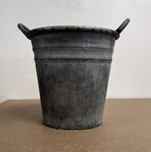 Plechový květináč 12