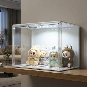 Stohovatelné úložné boxy – vitríny – vystavní skříňky – pro prezentaci sbírek – magnetické zapínání – LED osvětlení – 36 x 22 x 27 cm – průhledné