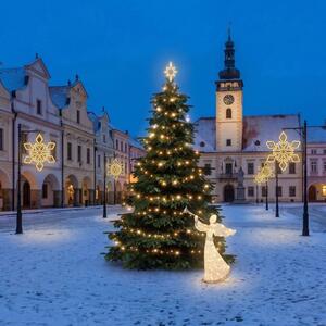 Vianočná sada pre obce „Vločka IX“, strom 3–5 m, 6× „Vločka IX“ na verejné osvetlenie, 3D LED anjel 122 cm, teplá biela