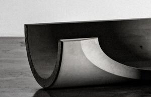 Černý dubový jídelní stůl Lyon Béton Sharp 140 x 140 cm