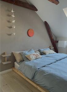 Dvoulůžková postel z borovicového dřeva s roštem 180x200 cm Dock – Karup Design
