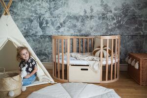Monbaby nábytek Waldin Rostoucí oválná dětská postýlka pro miminko 7v1 s matrací Barva: Přírodní