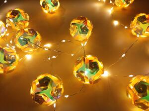 Vánoční LED řetěz s 12 geometrickými koulemi, 120 LED, 3,6m, teplá bílá Barva: Různobarevná