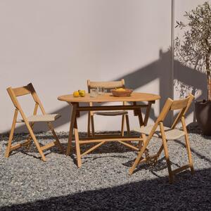 Dřevěná zahradní skládací židle Kave Home Dandara s bílým výpletem