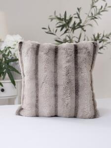 MK Lůžkoviny Luxusní mikroplyšový povlak na polštář 40 × 40 cm - Lucia
