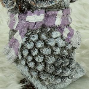 Šedé sovičky v čepicích, s fialovými šálami- sada dvou kusů, 10 cm