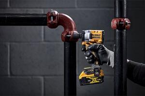 DeWALT DCF922P2T-QW aku utahovák 2500 ot/min 610 Nm