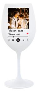 Personalizovaná sklenice s motivem přehrávače
