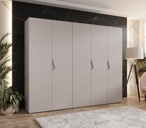 Široká šatní skříň 250 cm AMARIS 1 - kašmír / kašmírové úchyty