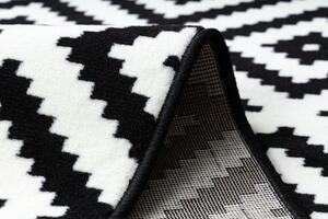 Weltom Kusový koberec BCF Morad RUTA Romby Geometrický černý krémový Rozměr: 80x150 cm