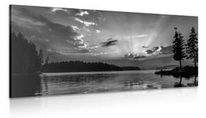 Obraz odraz horského jezera v černobílém provedení - 100x50 cm