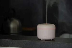 Ultrazvukový Aroma Difuzér Air Candy růžový 100ml, připojení USB i elektrická síť, 7x barevné LED podsvícení