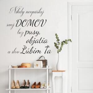INSPIO - výroba dárků a dekorací - Samolepka na zdi - Nikdy neopouštěj domov bez pusy