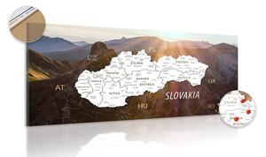 Obraz na korku mapa Slovenska s malebnými horami