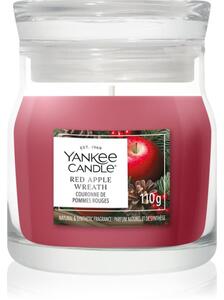 Yankee Candle Red Apple Wreath vonná svíčka Signature 110 g