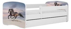 Kocot kids Dětská postel Babydreams běžící kůň bílá, varianta 70x140, bez šuplíků, bez matrace