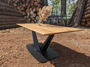 Jídelní stůl z dubového masivu Boozer v industriálním designu Velikost Desky: 1500x900 (mm)