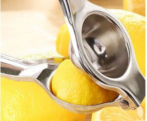 Verk Ruční odšťavňovač na citrusy nerez