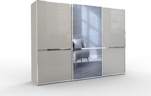 Šatní skříň s posuvnými dveřmi a zrcadlem MONTREAL bílá/sklo šedý lesk