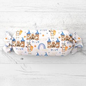 Biante Dětský polštář válec bonbon Sandra SA-666 Modro-hnědé hrady a rytíři na bílém 15x40 cm