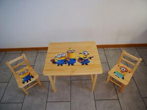 Dětský dřevěný stůl se židlemi s potiskem - Mimoni 2 - 51X40 CM