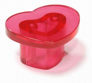 14510 - plastová knopka srdce / červená