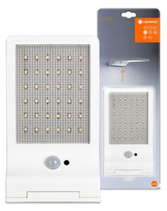 LEDVANCE Bílé venkovní solární LED světlo DOOR SOLAR IP44 se senzorem 4058075267909