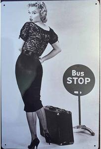 Ceduľa Bus Stop - Woman 30cm x 20cm Plechová tabuľa
