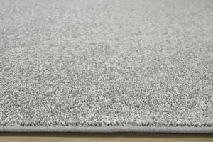 Metrážový koberec Birch 69 světle šedý