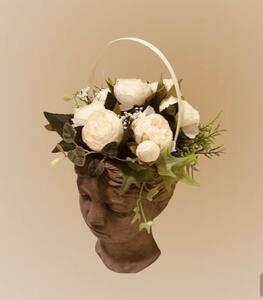 Aranžmá květinové - květináč "hlava",v.30cm