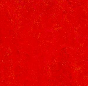 FORBO Marmoleum click Scarlet 333131 Lamely 300 × 300 mm - 0.63 m2