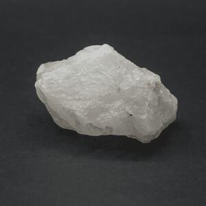 Křišťál - surový kámen cca 3 cm