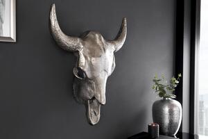 Stříbrná hliníková nástěnná dekorace Bull, 56 cm