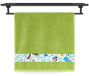 Dětský ručník Veba NORA Abeceda tisk sytá zelená Velikost: 50x100 cm