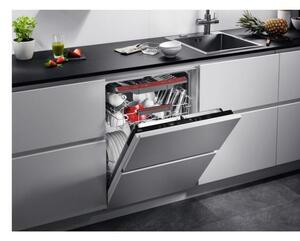 AEG FSB53927Z Vestavná myčka plně integrovaná 60 cm