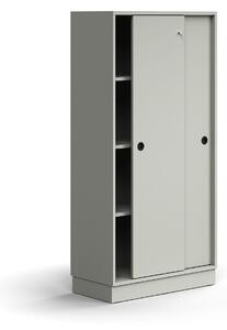AJ Produkty Skříň s posuvnými dveřmi QBUS, 3 police, sokl, úchytky, 1636x800x400 mm, světle šedá