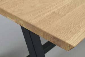 Rowico Přírodní dubový jídelní stůl Carradale 220 cm s černými nohami A