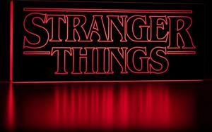 Lampička Stranger Things - Logo