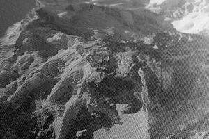 Obraz nádherný vrchol hory v černobílém provedení