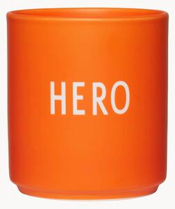 Designový pohárek s nápisem HERO Favourite