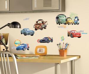 Samolepky Disney Pixar Cars - Kamarádská autíčka