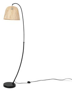 Prohnutá stojací lampa s bambusovým stínítkem