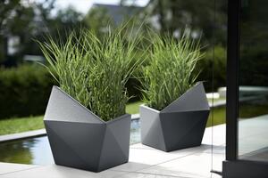 Designový geometrický obal na rostliny