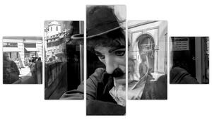 Obraz - Charles Chaplin v Praze (125x70 cm)