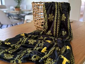 Černá vánoční mikroplyšová deka GOLDEN DEER Rozměr: 160 x 200 cm