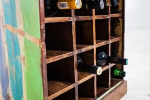 Regál na víno BORNO 190 cm – vícebarevná